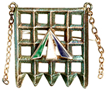 Holloway-broschen i form av ett galler och sen symbol med suffragette-färgerna på